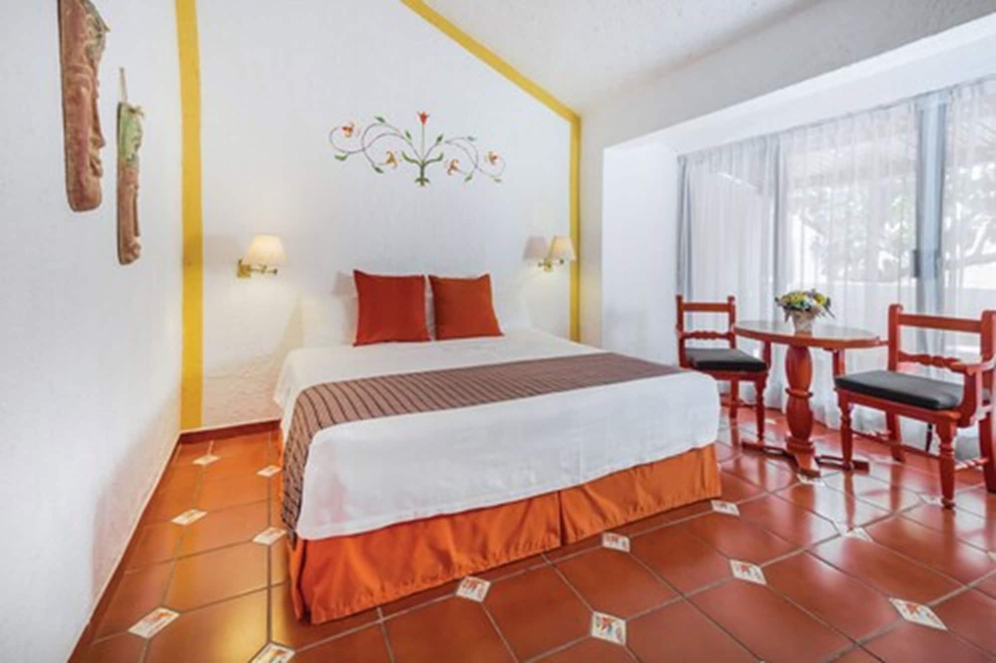 Hotel Racquet Куэрнавака Экстерьер фото
